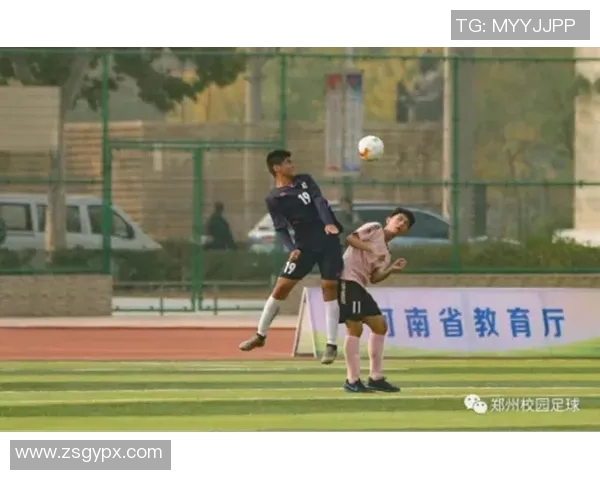 西藏足球小球星崭露头角的成长故事与未来潜力探索 西藏足球小球星崭露头角的成长故事与未来潜力探索